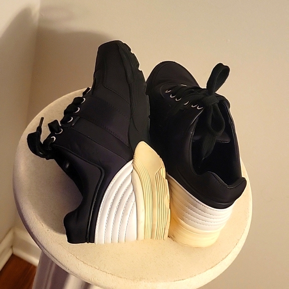 CHANEL Black and White Athletic Shoes - Picture 6 of 8